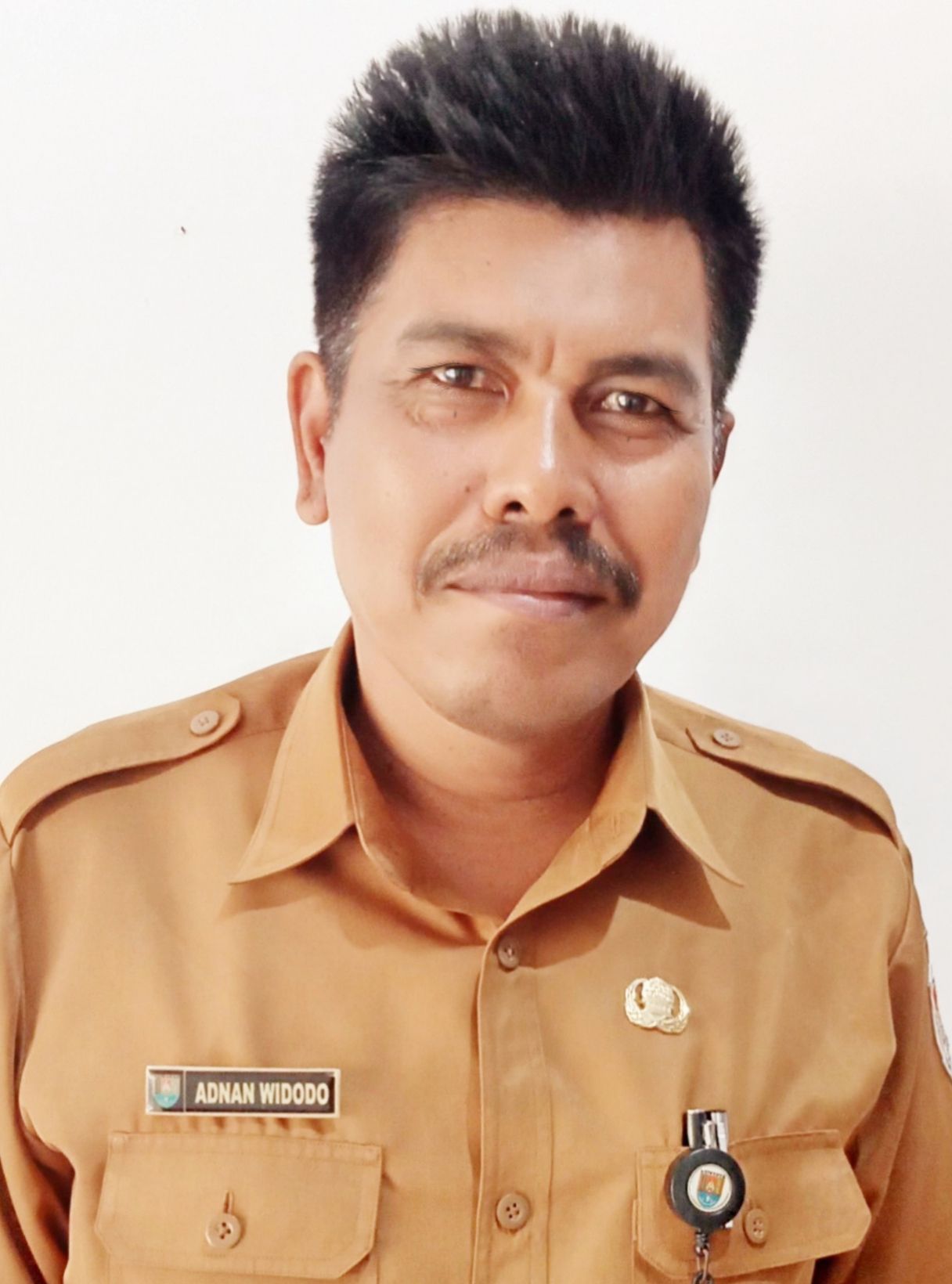 ADNAN WIDODO